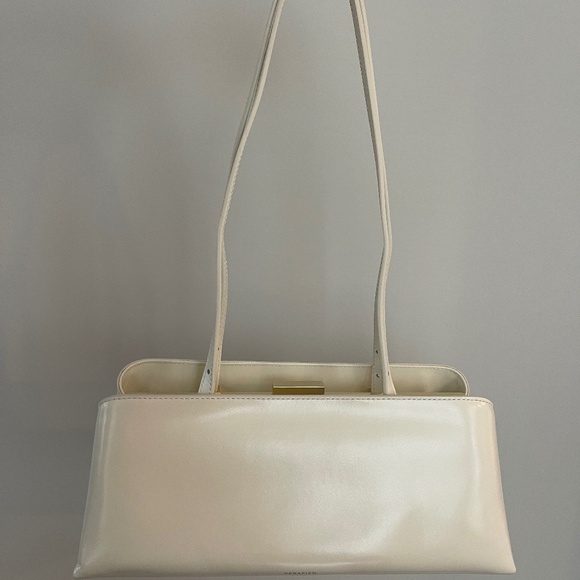 Verified Gold Ivory Éclair Bag - Picture 4 of 7